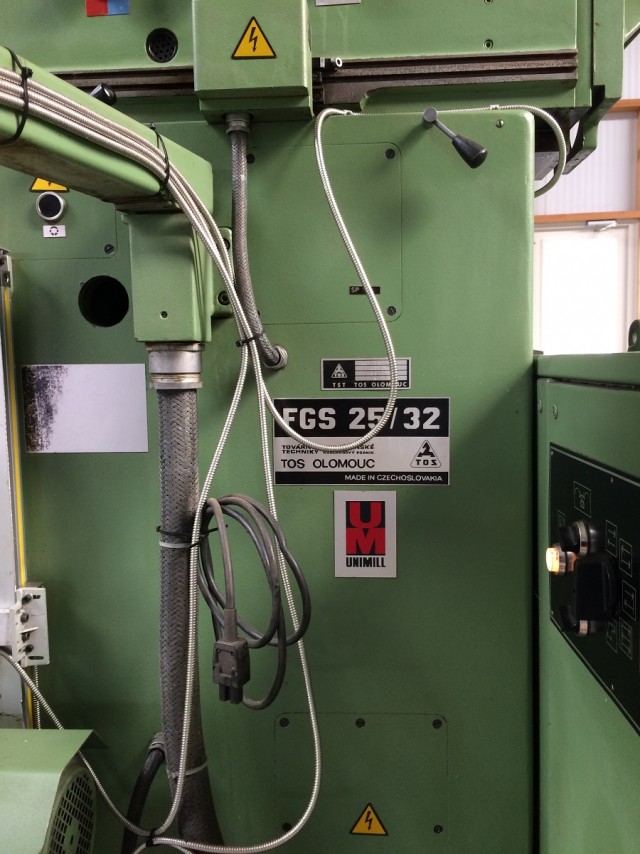Tos Olumuc FGS 25 / 32 - 6
