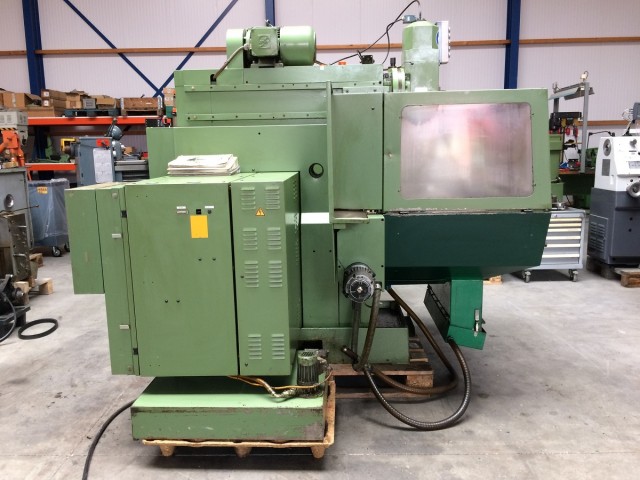 Maho MH600T 332CNC - 2