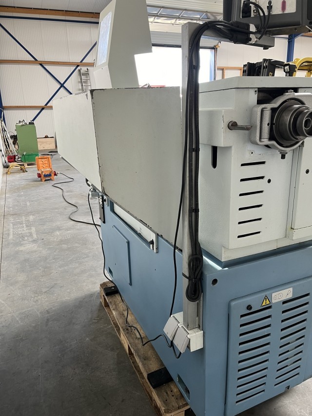 Schaublin 150A - 11